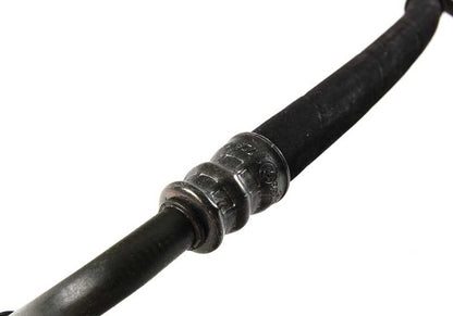 OEM 17221728764 Tubo de retorno do radiador de óleo para BMW E34 520i e 525i com motor M50 e mudança automática. BMW original.