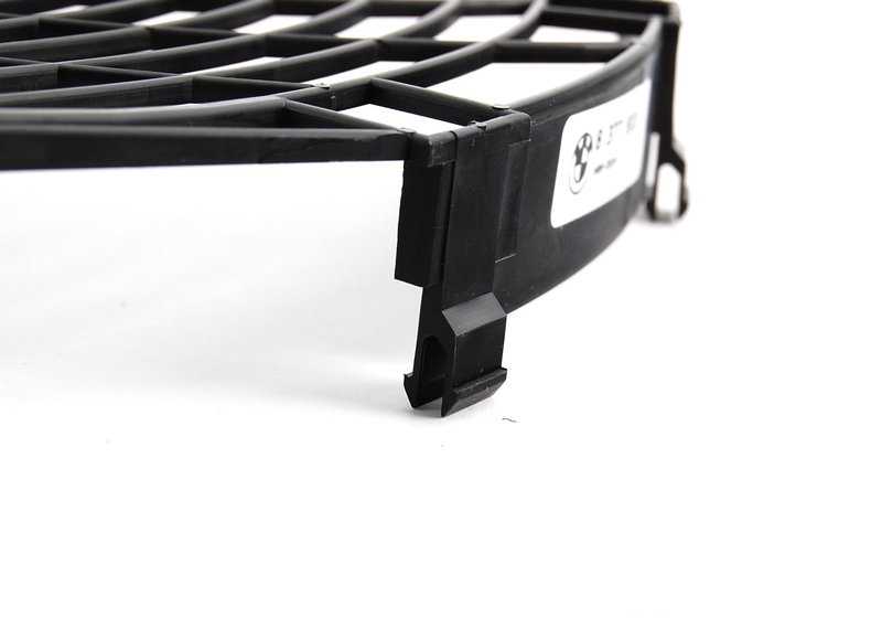 Rejilla superior ventilador adicional OEM 64548377800 para BMW E46. Pieza original BMW.