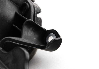 Separador superior derecho del compartimento del motor OEM 51717169420 para BMW E70, E71, E72. Original BMW
