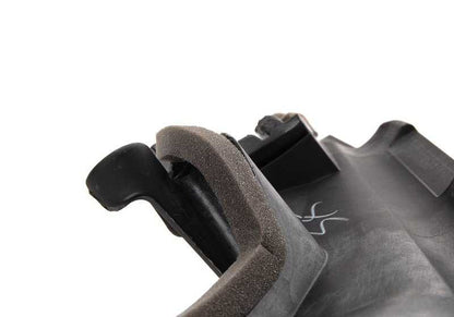 Separador superior derecho del compartimento del motor OEM 51717169420 para BMW E70, E71, E72. Original BMW