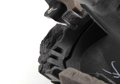 Separador superior derecho del compartimento del motor OEM 51717169420 para BMW E70, E71, E72. Original BMW