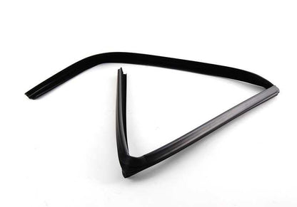 Guía cristal trasera izquierda OEM 51348213983 para BMW Serie 3 E36 (316i, 318i). Original BMW.