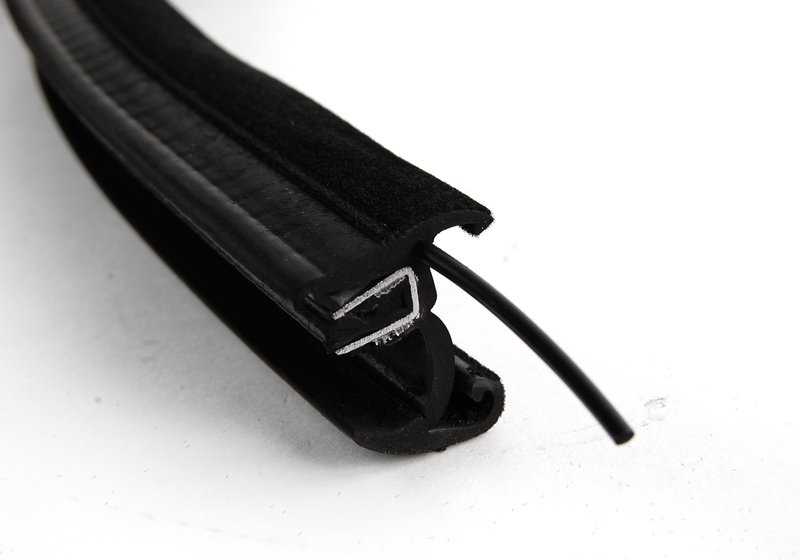 Junta de marco de techo derecho OEM 51718174758 para BMW E36 {316i}. Original BMW.