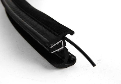 Junta de marco de techo derecho OEM 51718174758 para BMW E36 {316i}. Original BMW.