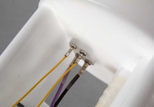 Unità di alimentazione del carburante a destra OEM 16116755043 per BMW X5 E53. BMW originale.