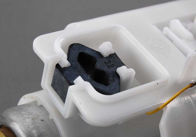 Unidad de suministro de combustible derecha OEM 16116755043 para BMW X5 E53. Original BMW.