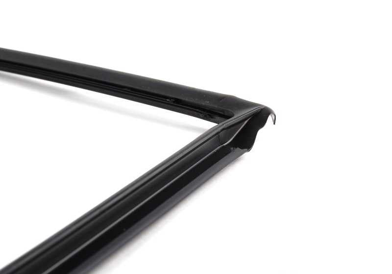 Cubierta embellecedora del parabrisas OEM 51317008911 para BMW E63, E63N, E64, E64N. Original BMW.