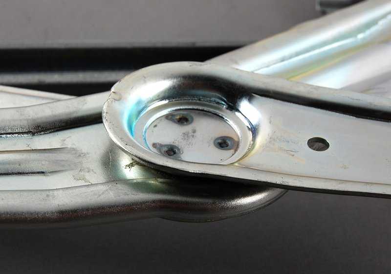 ELEVALUNAS ELÉCTRICO DELANTERO BMW E36. Original BMW