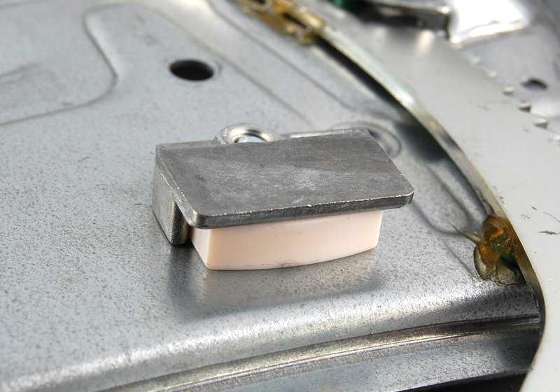 ELEVALUNAS ELÉCTRICO DELANTERO BMW E36. Original BMW