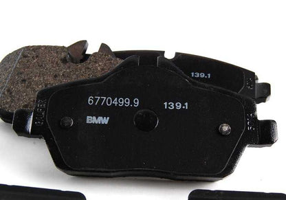 Juego de pastillas de freno sin asbesto OEM 34116772892 para MINI R55, R56, R57, R58, R59. Recambio original MINI. Compatibles con versiones Cooper manual y automático.