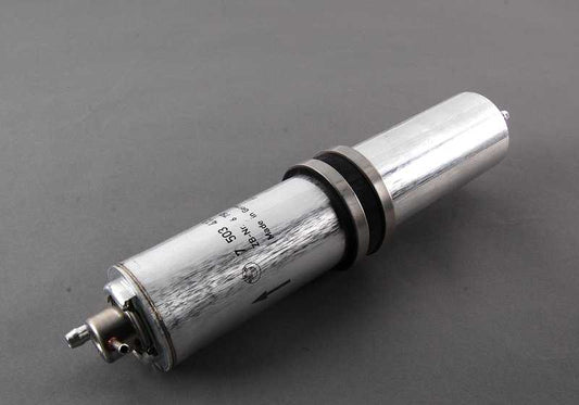 Fuel filter with pressure regulator OEM 16126750475 for BMW E65, E66. Original BMW replacement.
