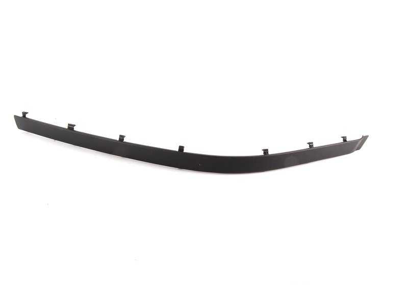 Moldura delantera derecha para BMW E39 (OEM 51118226562). Original BMW.