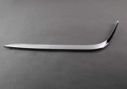 Moldura izquierda OEM 51118125437 para BMW E38. Original BMW.