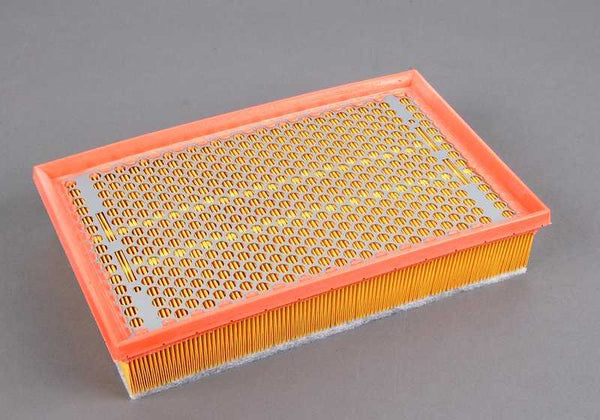 Filtro de aire OEM 13717505007 para BMW E65, E66. Compatible con modelos Serie 7. Recambio original BMW. Ideal para mantenimiento e inspección del motor.