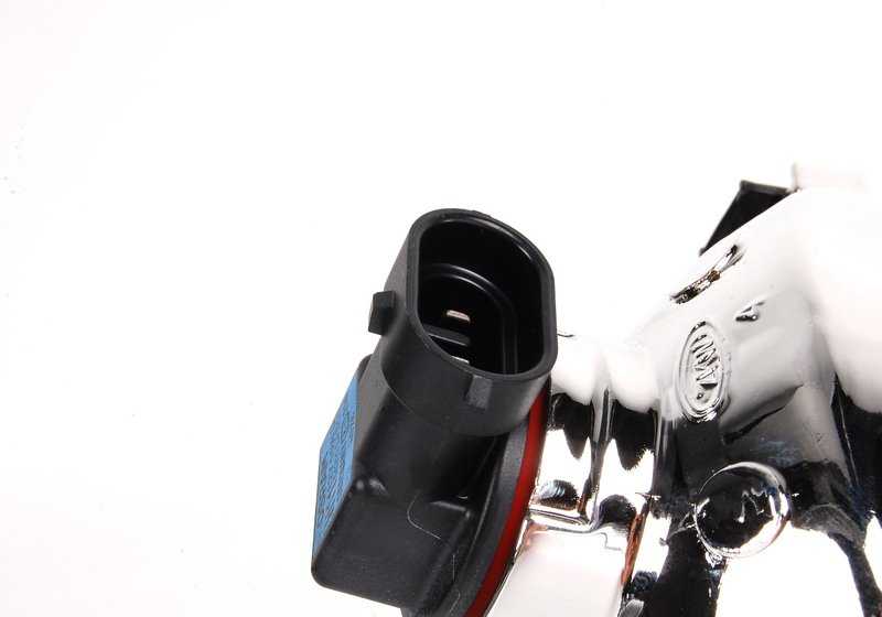 Faros antiniebla OEM 63176911007 para BMW Serie 3 E46 (316i AL/AN/AX) todos los motores y transmisiones compatibles. Original BMW.