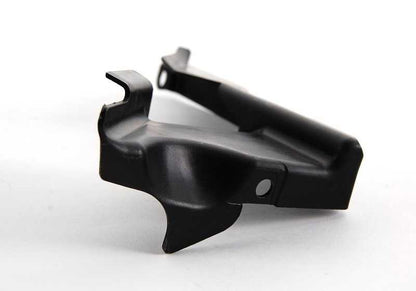 Cubierta soporte motor trasero derecho OEM 51718222130 para BMW E39. Pieza original BMW.