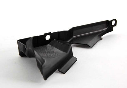 Cubierta soporte motor trasero derecho OEM 51718222130 para BMW E39. Pieza original BMW.