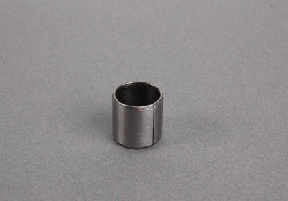 Casquillo de alineación OEM 11121726243 para BMW F20, F21, F22, F23, E36, E46, E90, E92, E93, F30, F31, F34, F32, F33, F36, E34, E39, E60, E61, F07, F10, F11, F18, E38, E65, E66, E84, E83, F25, F26, E53, F15, F16, E85, E86, E89. Original BMW.