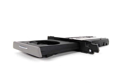 Soporte para bebidas (portavasos) derecho OEM 51459173471 para BMW E90, E91, E92, E93. Original BMW.