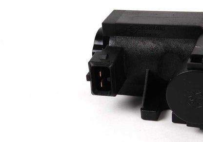 Válvula de control de presión OEM 11747626351 para BMW E82, E88, F20, F21, F22, E90, E91, E92, E93, F30, F31, F34, F32, F33, F36, F07, F10, F11, F06, F12, F13, F01, F02, E84, F25, F26, E70, F15, F85, E71, F16, F86, E89. Original BMW.