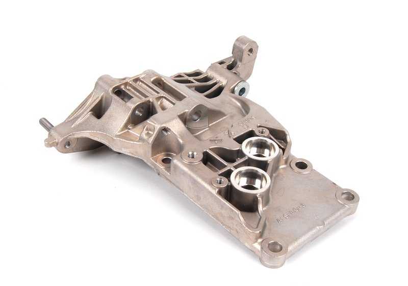 Soporte del alternador OEM 12317533837 para BMW E60, E60N, E61, E61N, E63, E63N, E64, E64N, E65, E66, E53, E70. Original BMW.