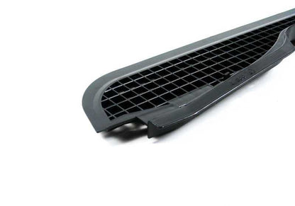 Rejilla embellecedora OEM 51131977679 para BMW Serie 3 E36. Pieza original BMW.