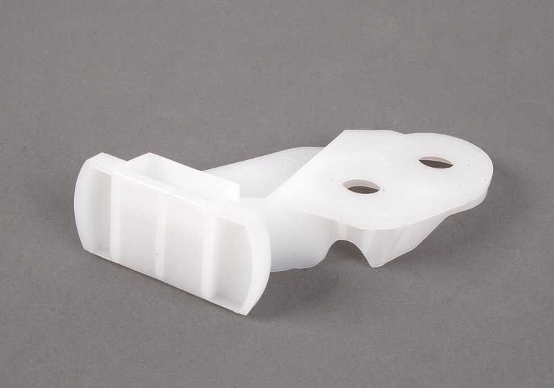 Soporte lateral derecho OEM 51118195296 para BMW E46. Pieza original para kit aerodinámico M y variantes de revestimiento delantero. Compatible solo con BMW E46. Original BMW.