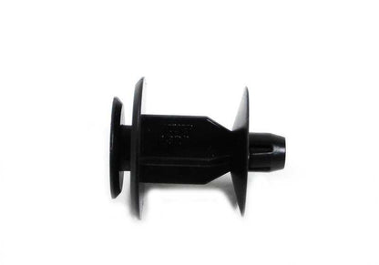 Clip de fijación OEM 51438238588 para BMW E36 (pilar A/B/C, molduras interiores). Original BMW.