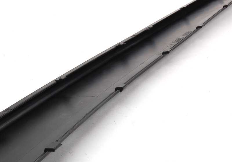 Moldura central del parachoques trasero OEM 51128212589 para BMW E46. Original BMW.