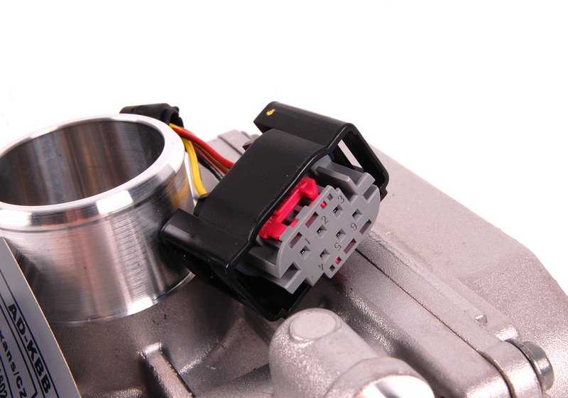 Válvula de ralentí OEM 13417838024 para BMW E90, E92, E93. Original BMW.