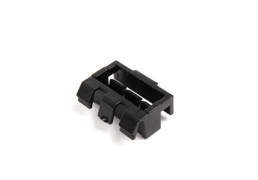 Clip de fijación OEM 51137077127 para BMW E81, E82, E87, E90, E92. Original BMW.