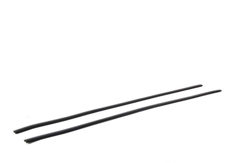 OEM roof bars 82712150092 for BMW F10 and F10N. Compatible with holders, carriers and chests. Anti -theft system included. Original BMW.