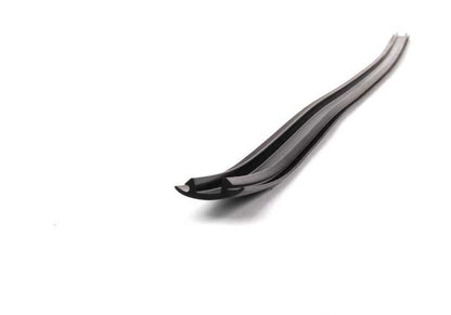 OEM roof bars 82712150092 for BMW F10 and F10N. Compatible with holders, carriers and chests. Anti -theft system included. Original BMW.