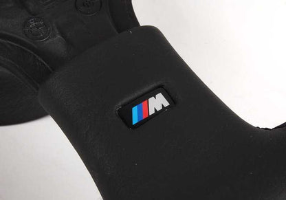 Volante deportivo M Technic negro OEM 32332226677 para BMW E32 y E34. Original BMW.