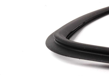 Tapa superior recubrimiento OEM 51318196166 para BMW E46. Original BMW.