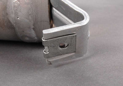 OEM -Klimaanlagenflasche 64538372977 für BMW E36 316i, 316G (alle kompatiblen Modelle). Original BMW Stück.