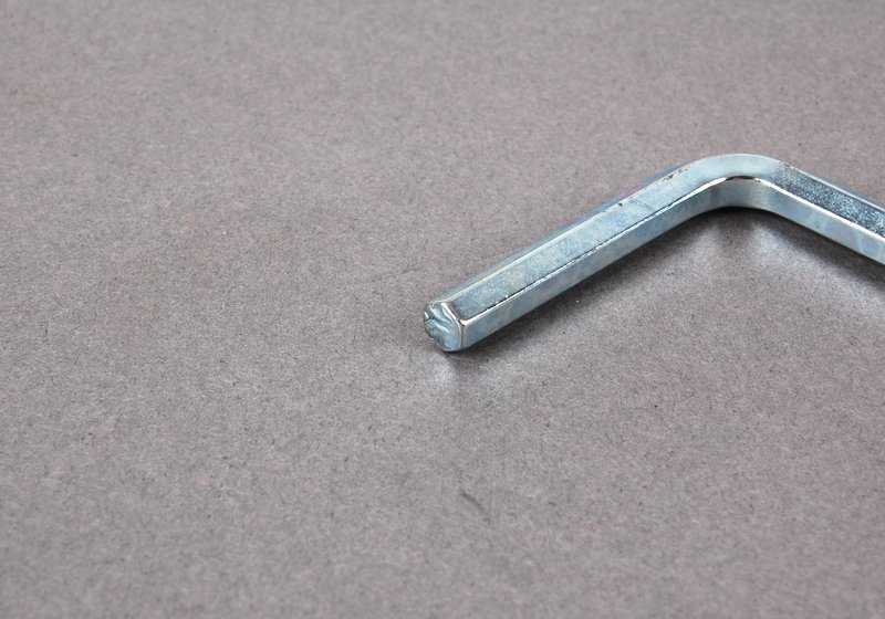 Notfallkurbel für BMW E36, E46 Series 3 und Z8 E52 (OEM 67618370817). Original BMW.