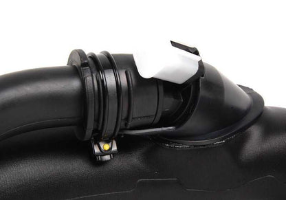 Tubo de admisión de aire OEM 13717582453 para MINI R55, R56, R57, R58, R59. Compatible con versiones Cooper S y JCW. Original MINI.