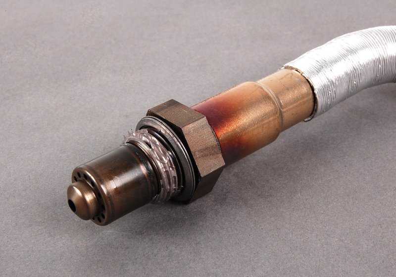 Lambda Probe Monitoring for BMW 1 Series E81, E82, E87, E88 3 Series E90, E91, E92, E93 X1 E84 X3 E83N X5 E70 Z4 E89 (OEM 11787545075). Original BMW