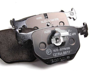 Juego de pastillas de freno traseras sin asbesto OEM 34216761248 para BMW E46, E39, E38, E53, E85, E86, E52. Original BMW.