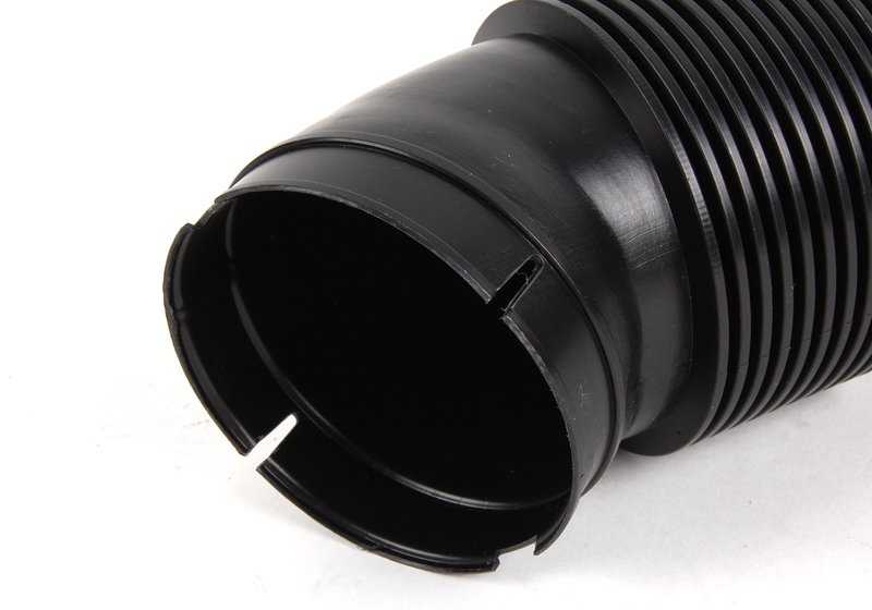 OEM -Luftkanal 12311747185 für BMW E34 und E32. Original BMW Stück. Ideal, um die Luft im Generatorsystem zu kanalisieren.