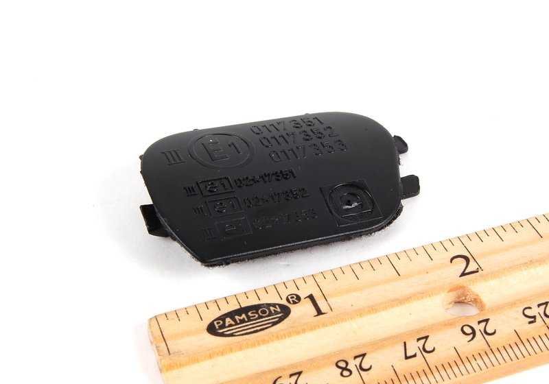 Rechte untere Abdeckungskappe für BMW E46, E39 (OEM 51167001036). Original BMW.