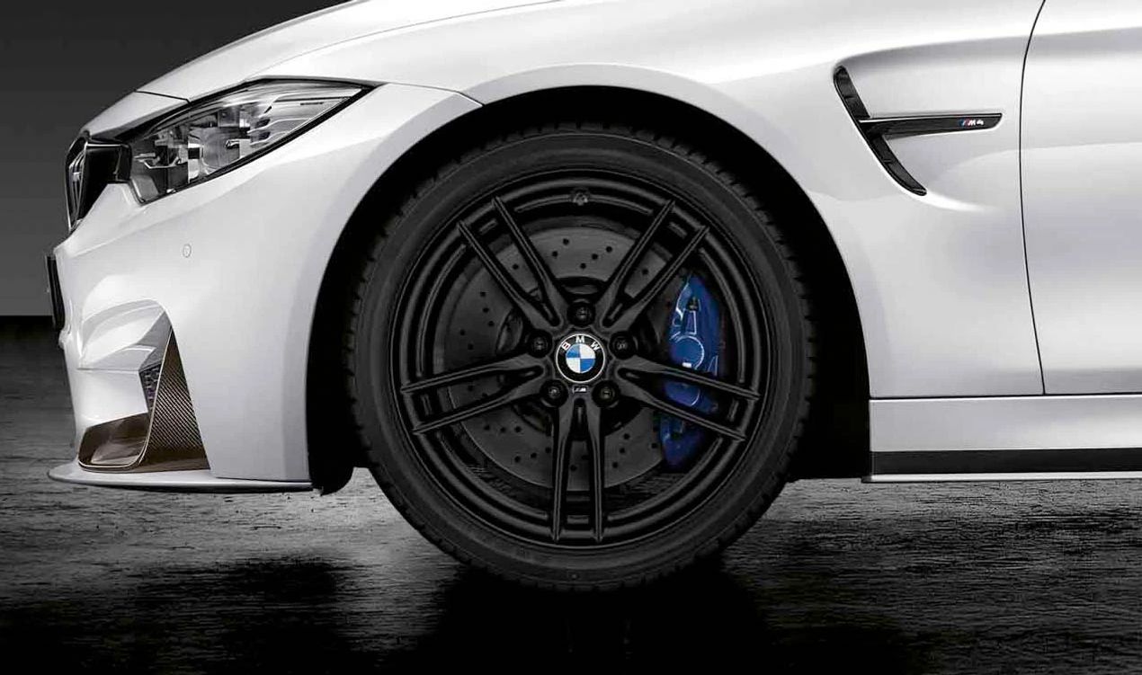 Rueda completa de invierno M V-Spoke 641 OEM 36112462548 para BMW F80, F82, F83. Original BMW.