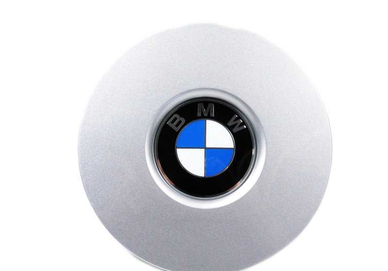 Tapa de buje central OEM 36136768641 para BMW E34, E24, E32. Diámetro 178 mm. Original BMW.