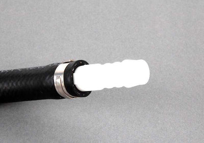 Tubo de vacío OEM 34302229060 para BMW E39. Pieza original BMW.