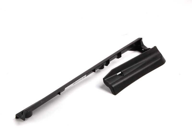Cubierta trasera derecha OEM 52108270024 para BMW E46, E63, E64. Original BMW.