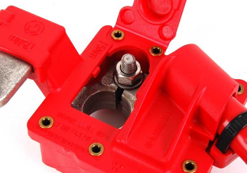 Positive Batteriekabel OEM 61129217004 für BMW x5 E70 (3.0d, 3.0SD, 3.0SI, 4,8i, M) und BMW X6 E71. Originaler BMW -Ersatz.