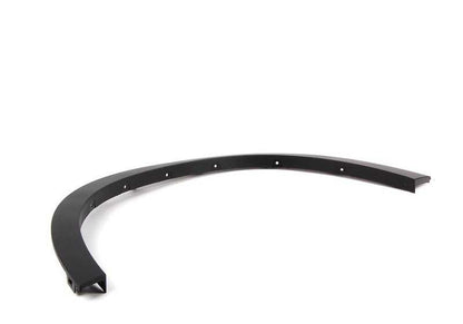 Embellecedor paso de rueda delantero izquierdo OEM 51777158427 para BMW X5 E70, E70N. Original BMW.