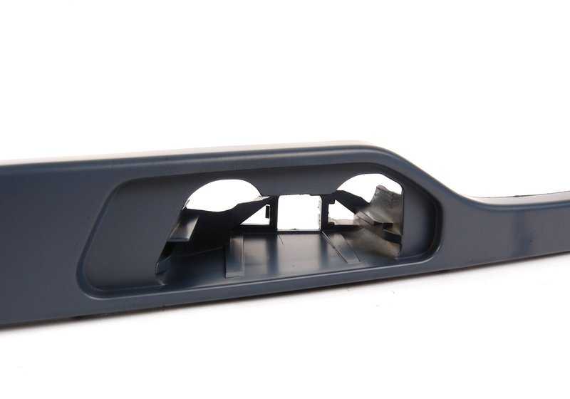 Primed (ready to paint) left housing OEM 51137064331 for BMW E46. Original BMW.