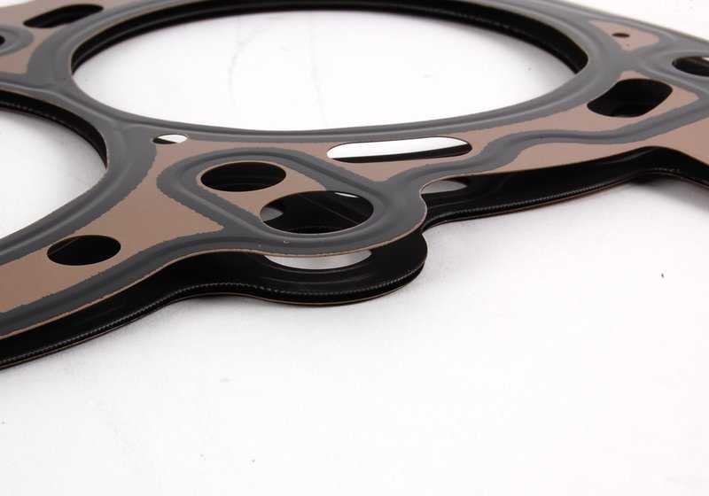 Asbestos-free cylinder head gasket for BMW E46, E39, E60, E61, E38, E65, E66, E83, E53, E85 (OEM 11127501305). Genuine BMW.